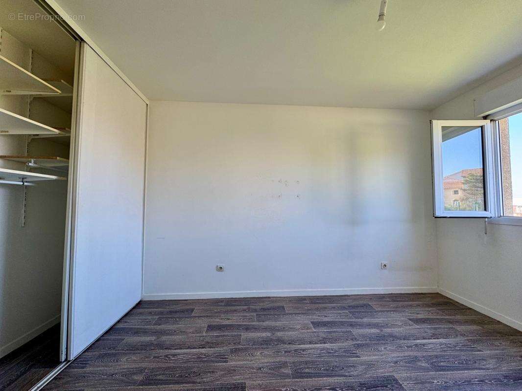 Appartement à VILLEFONTAINE