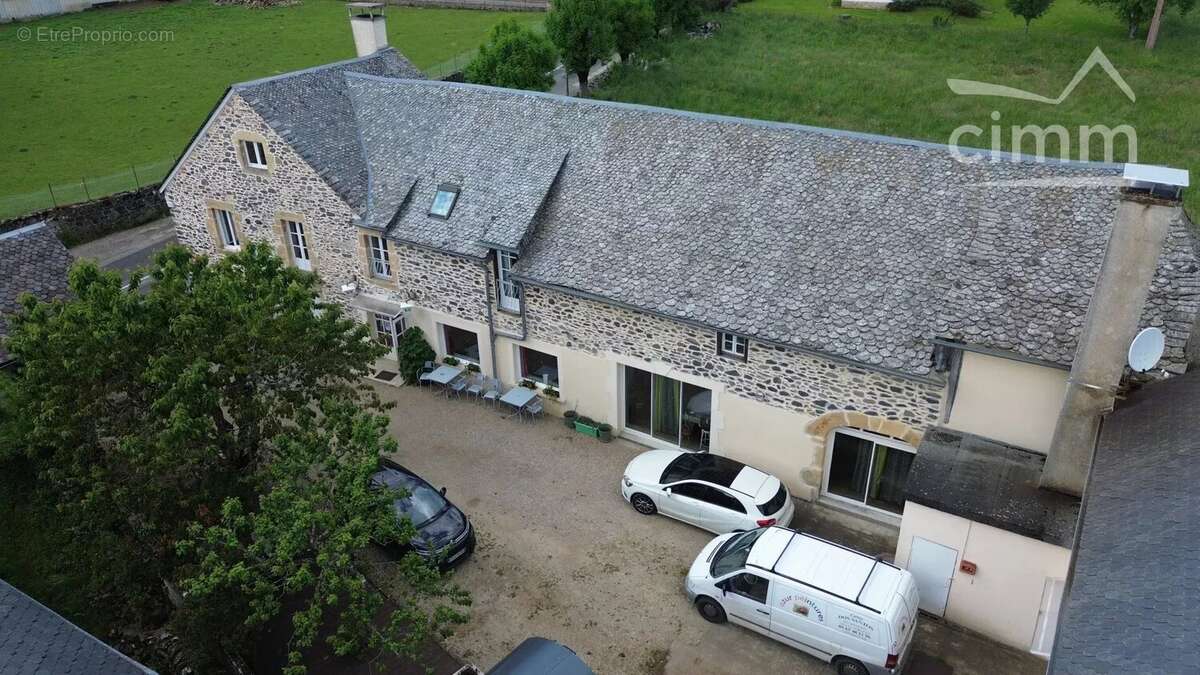 Ensemble immobilier au cœur de l'Aubrac - photo 26
