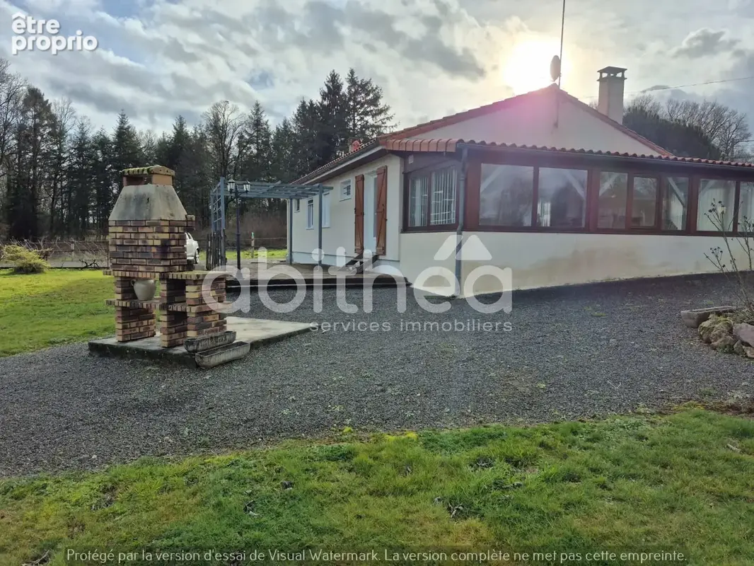 Maison de plain pieds  et  terrain de 4718 m2 - photo 3