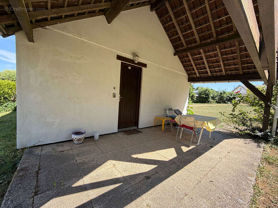 Maison à BROU