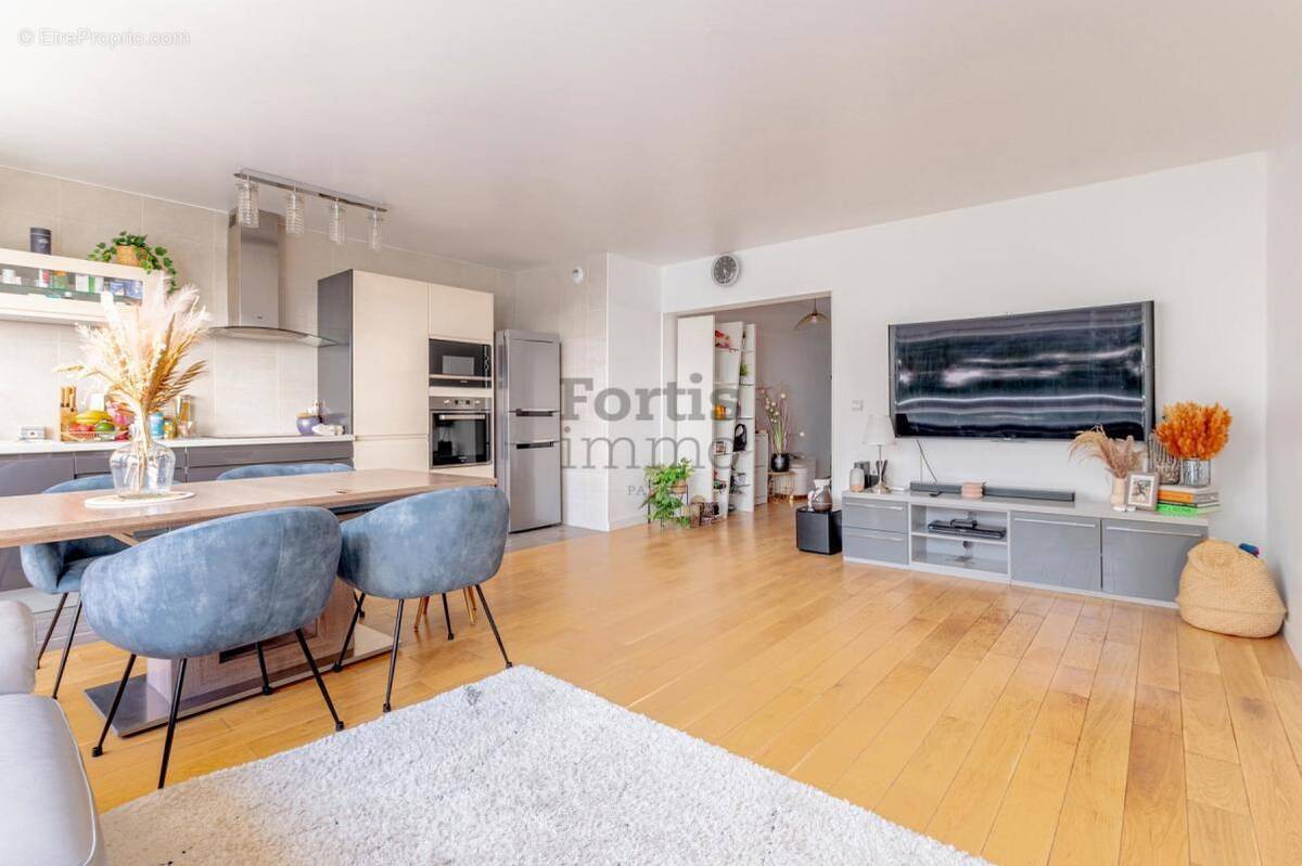 Appartement à PARIS-13E
