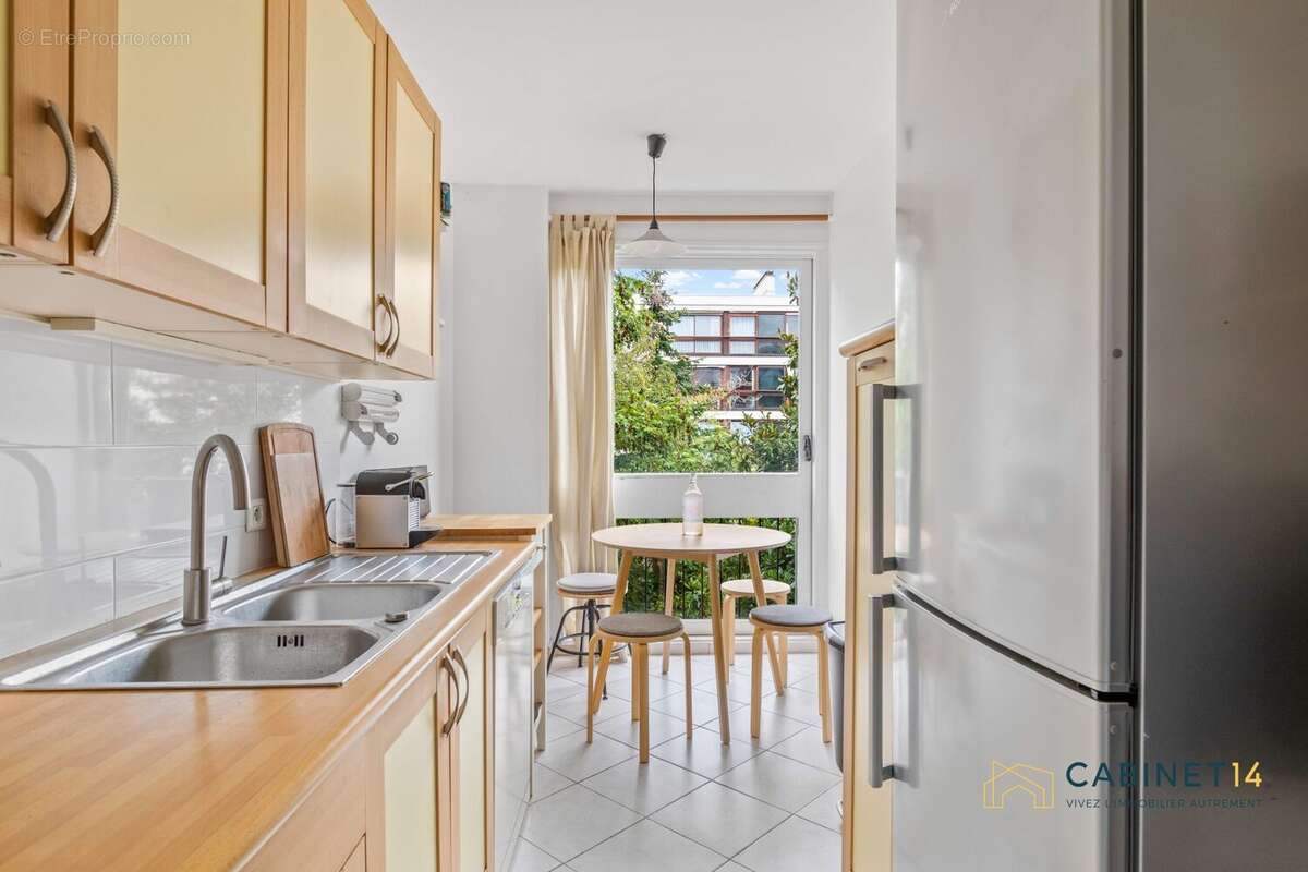 Appartement à FONTENAY-LE-FLEURY