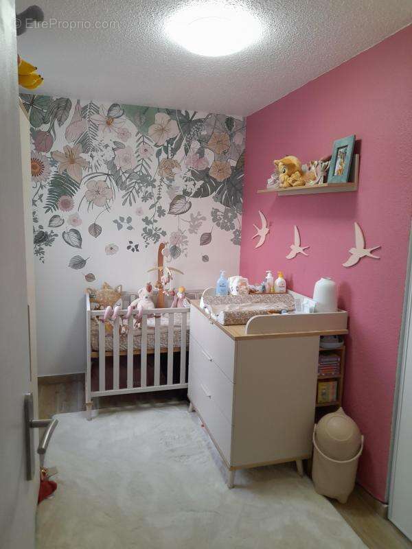 Appartement à GREOUX-LES-BAINS