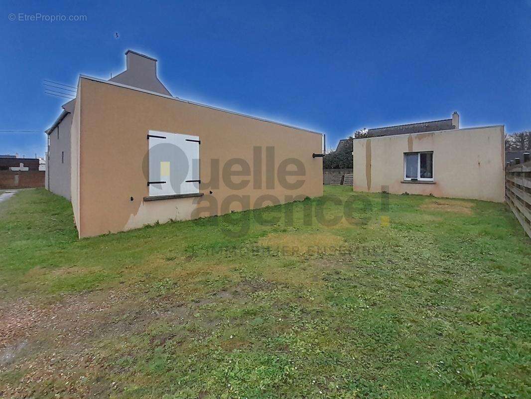 Maison à PLOUDALMEZEAU