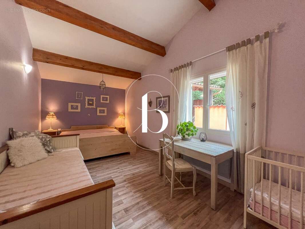 Maison à GOUDARGUES