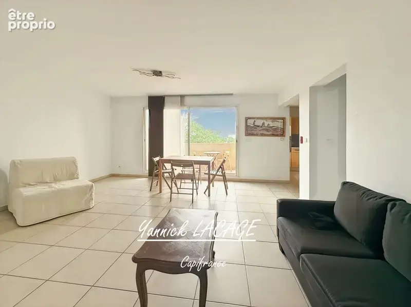 MARSEILLE 13e – T4 familial, près de 103 m² utiles, terrasses et 2 stationnements - photo 9