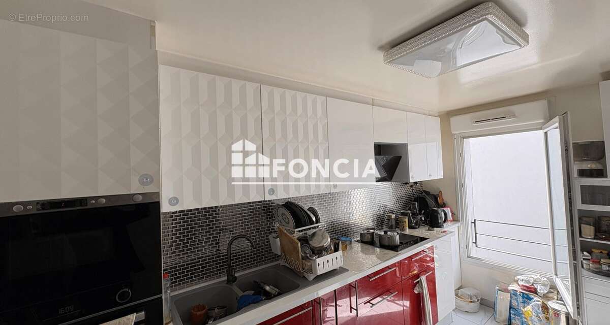 Appartement à STAINS