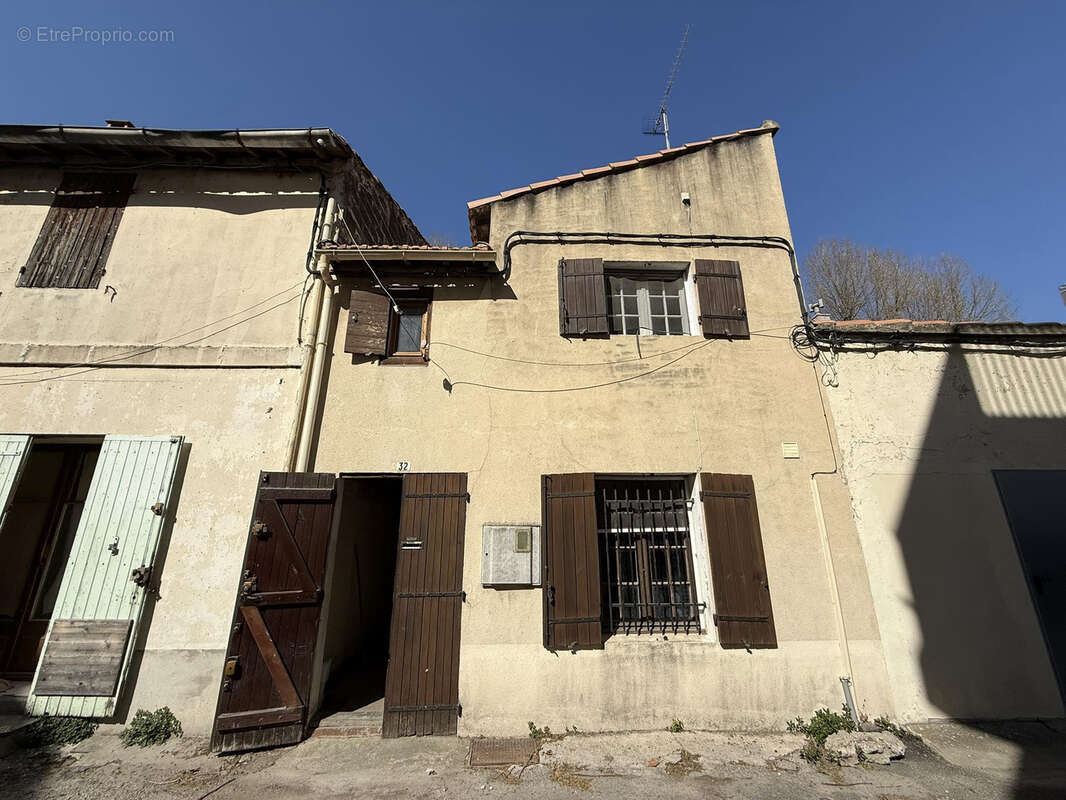 Autre à ARLES
