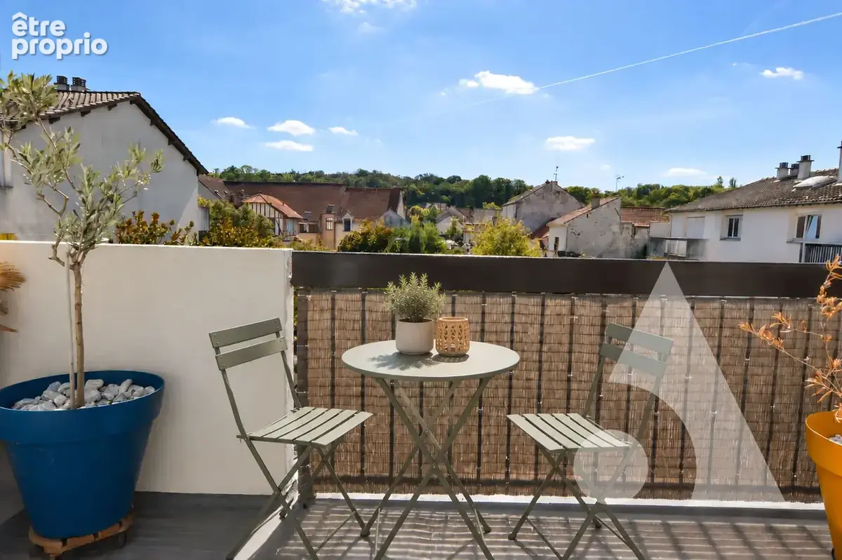 Appartement à FREPILLON