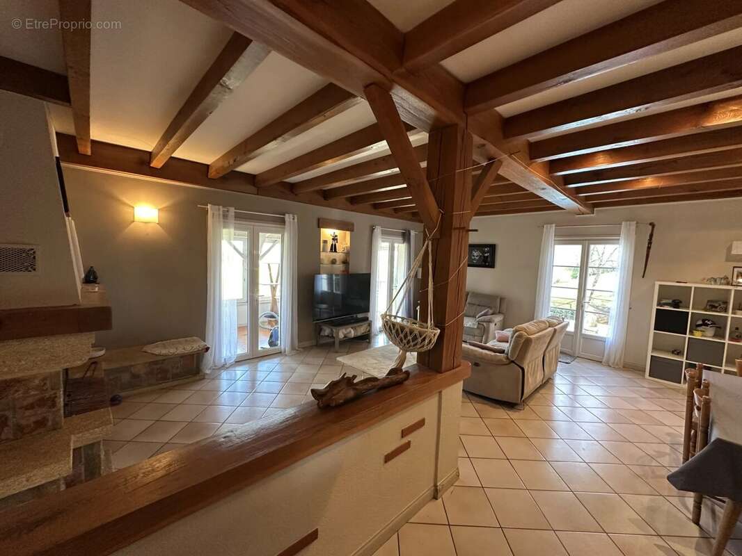 Maison à LE MAS-D'AGENAIS