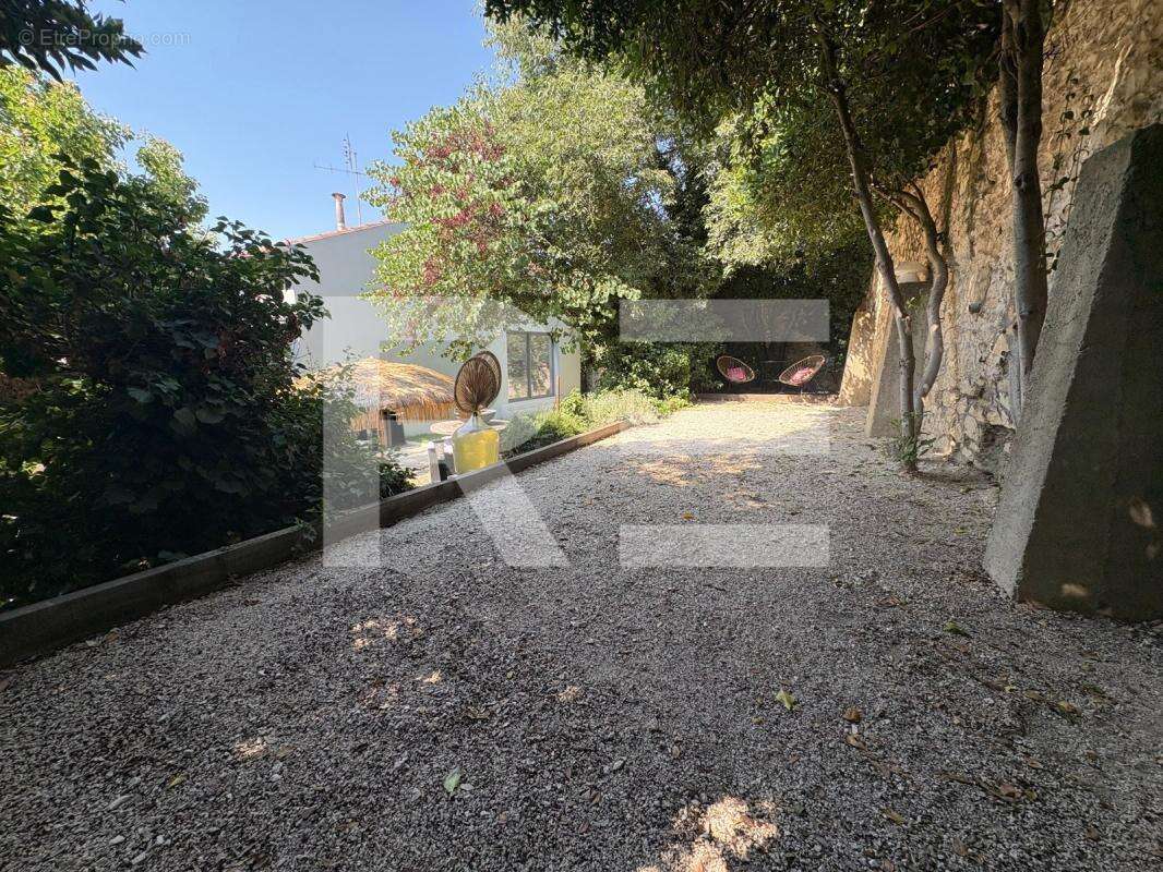Maison à NIMES