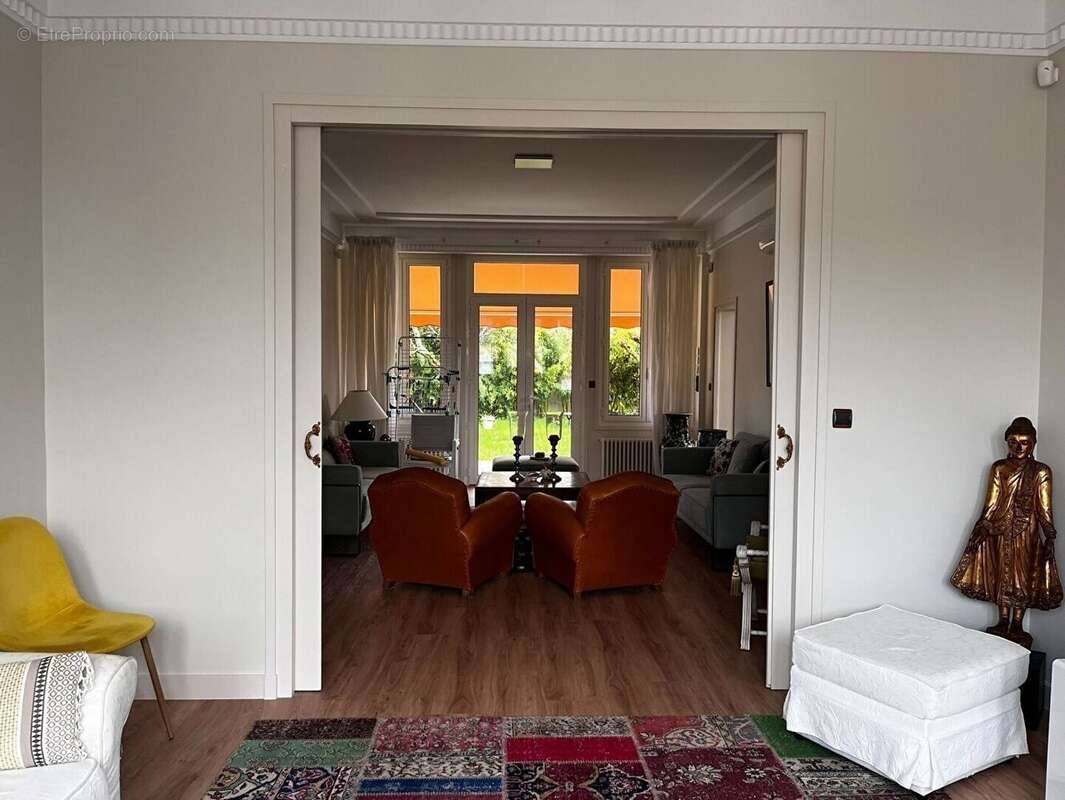 Maison à CHATELLERAULT