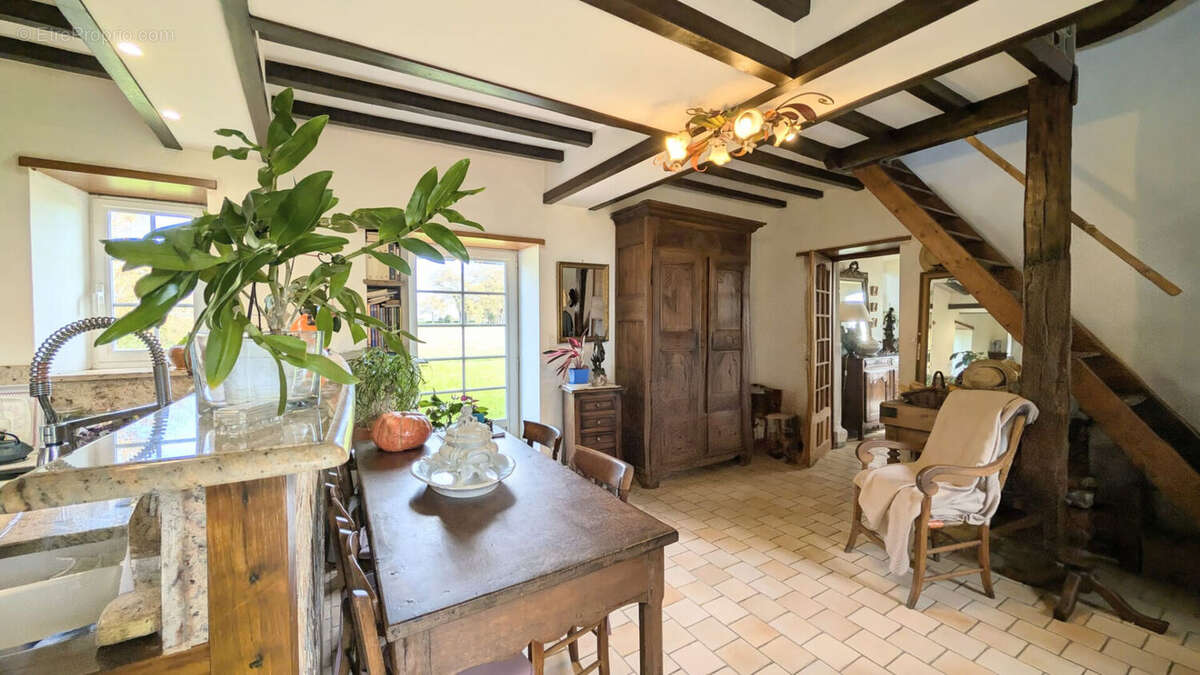 Maison à ARTHEZ-DE-BEARN