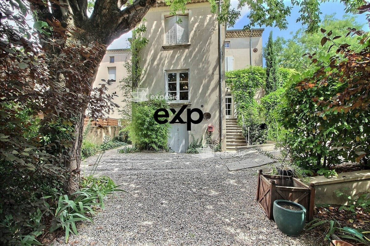 Maison à LIVRON-SUR-DROME