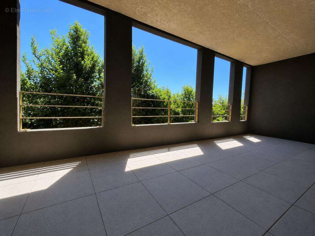 Appartement à CASTELNAU-LE-LEZ