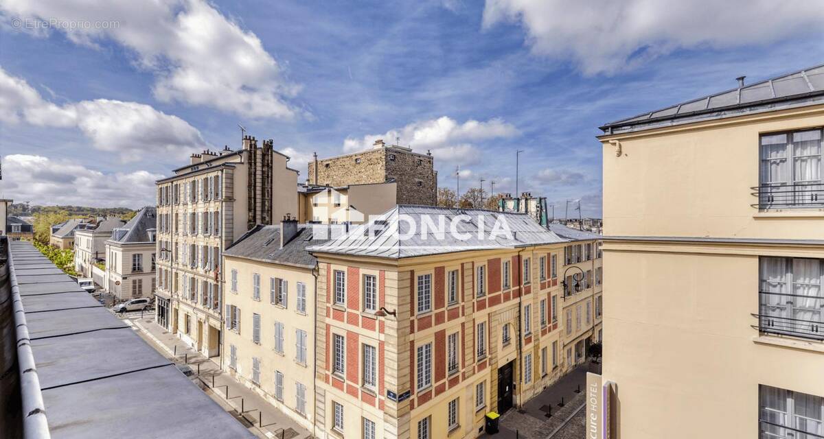 Appartement à VERSAILLES