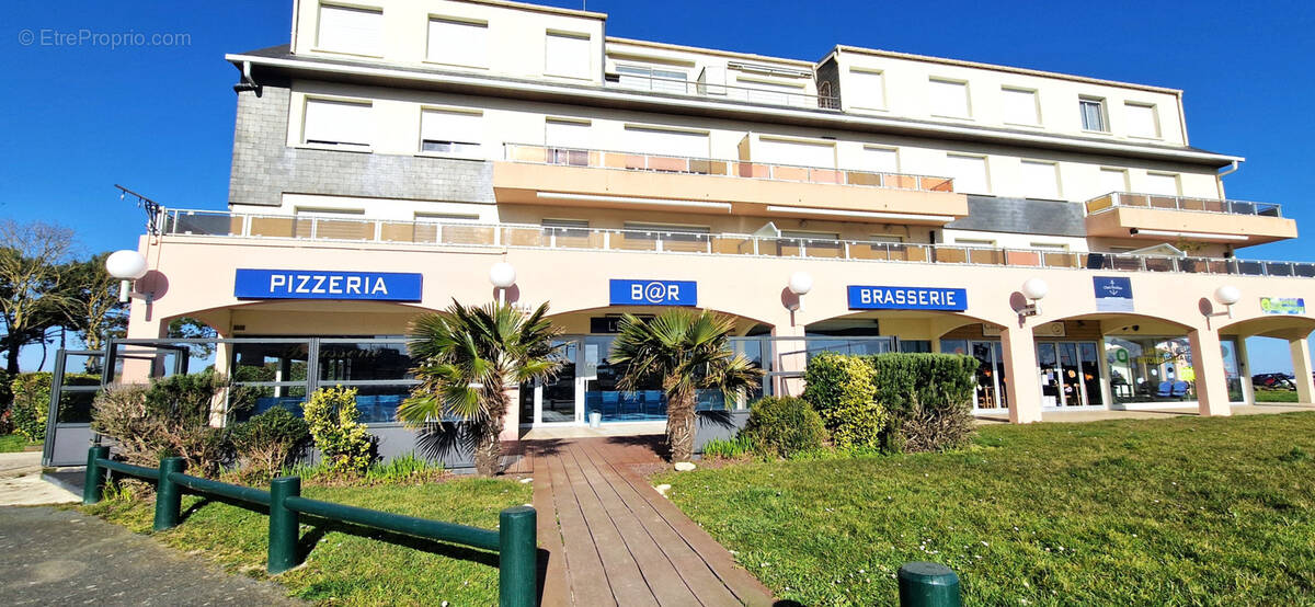 Commerce à GRANDCAMP-MAISY