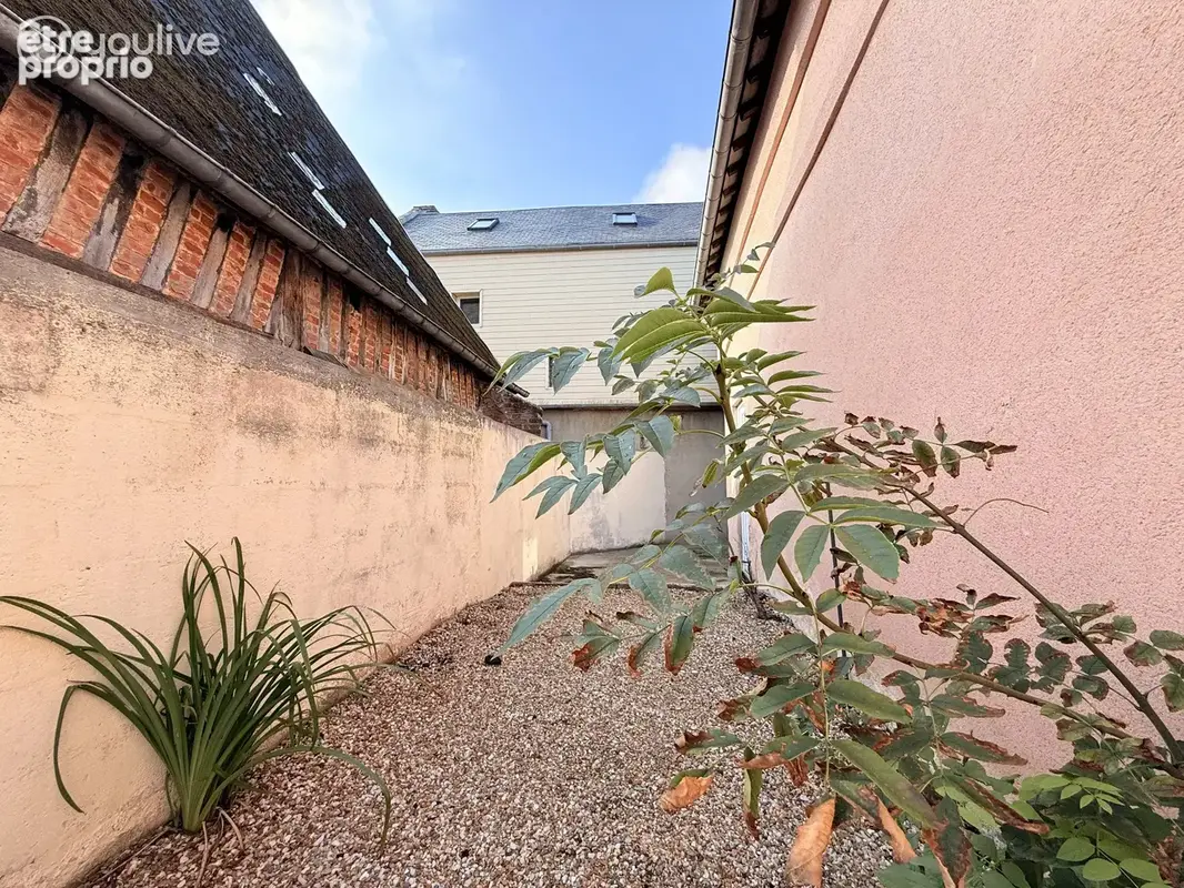 Maison à rafraîchir avec garage, grenier et fibre — Saint-Laurent-en-Caux — 147 000 € - photo 21