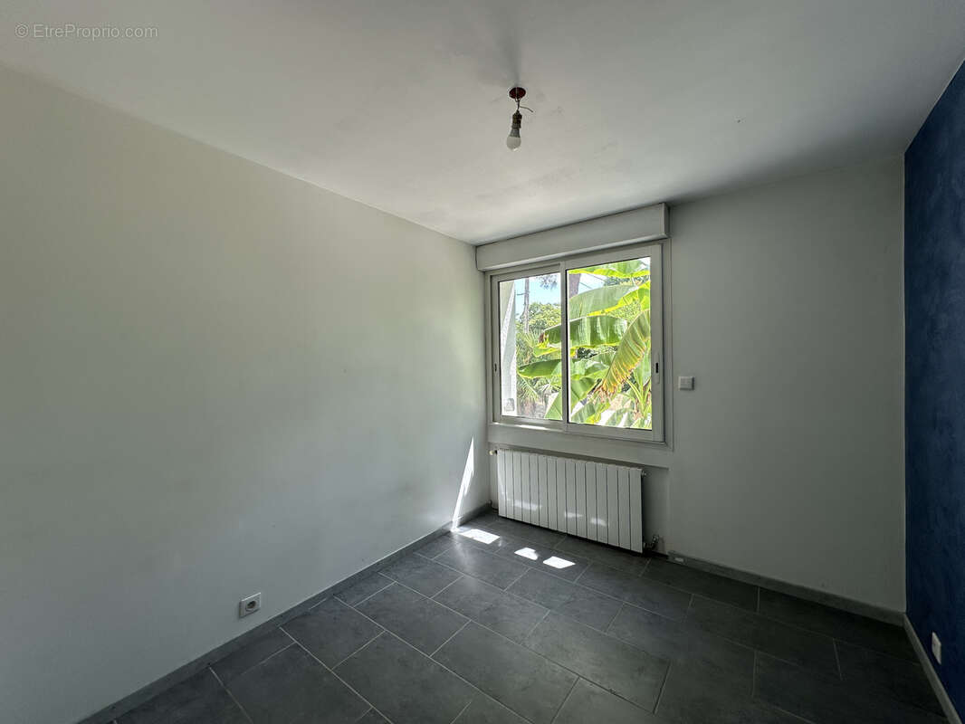Roquefort rive gauche - maison familiale avec piscine et terrain - photo 13
