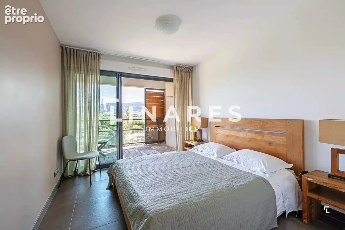GRAND LARGE - Maison de 139m2 - Terrasses - Vue imprenable - 13008 - photo 12