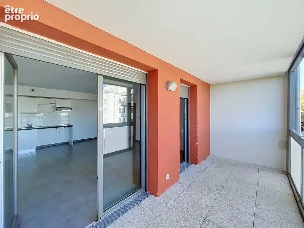 Appartement T3  Centre-ville Castanet-Tolosan  Résidence récente avec terrasse et parking double - photo 6