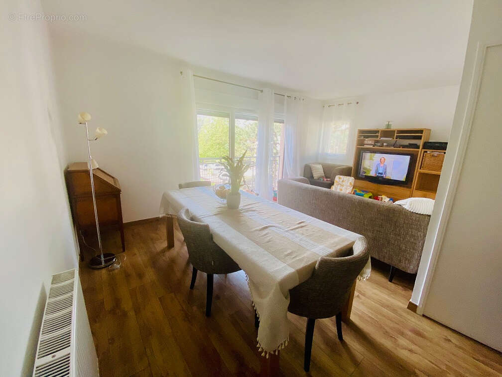 Appartement à TORCY