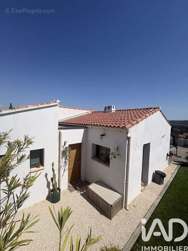 Photo 3 - Maison à VELAUX