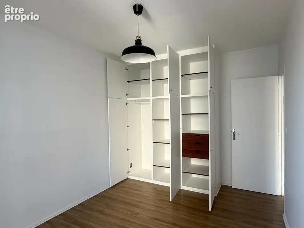 CLERMONT-FERRAND / Hyper-Centre appartement à vendre en étage élevé avec terrasse ! - photo 11