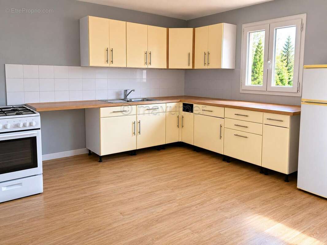 IMMEUBLE DE RAPPORT ? 10 LOGEMENTS LOUÉS ? FORTE RENTABILITÉ ? MARSEILLE 16? SAINT-ANDRÉ n°5 - Appartement à MARSEILLE-16E