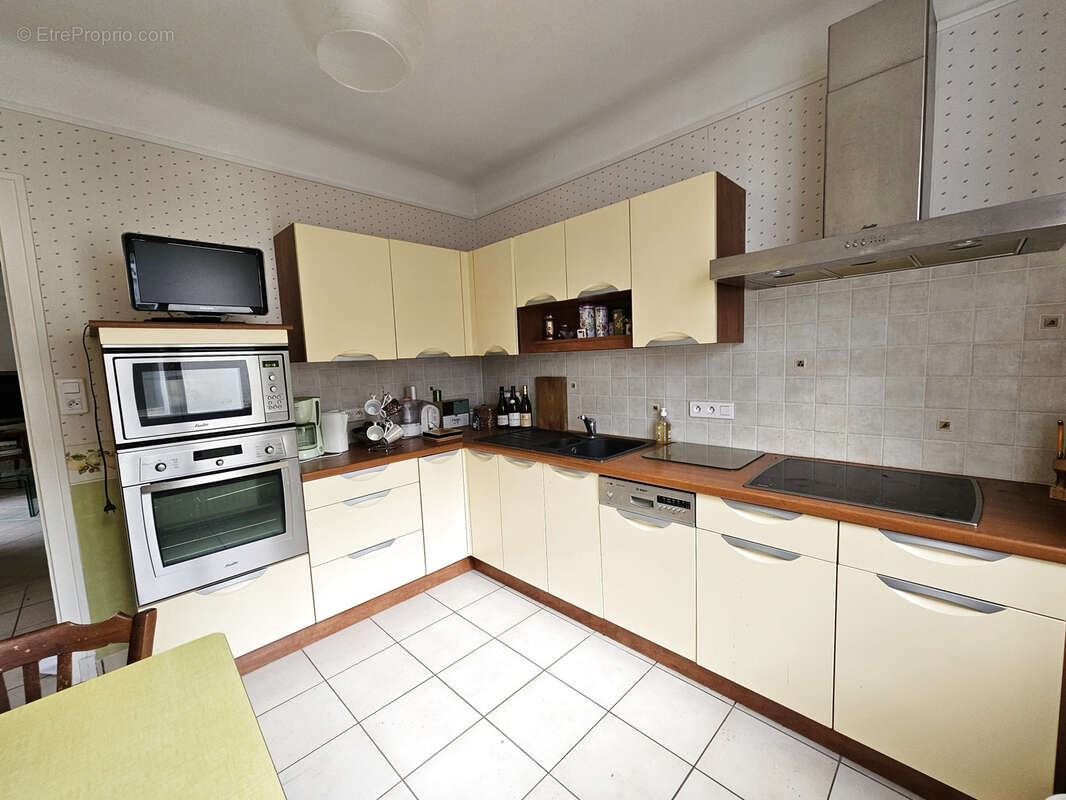 Maison à VERDUN-SUR-LE-DOUBS