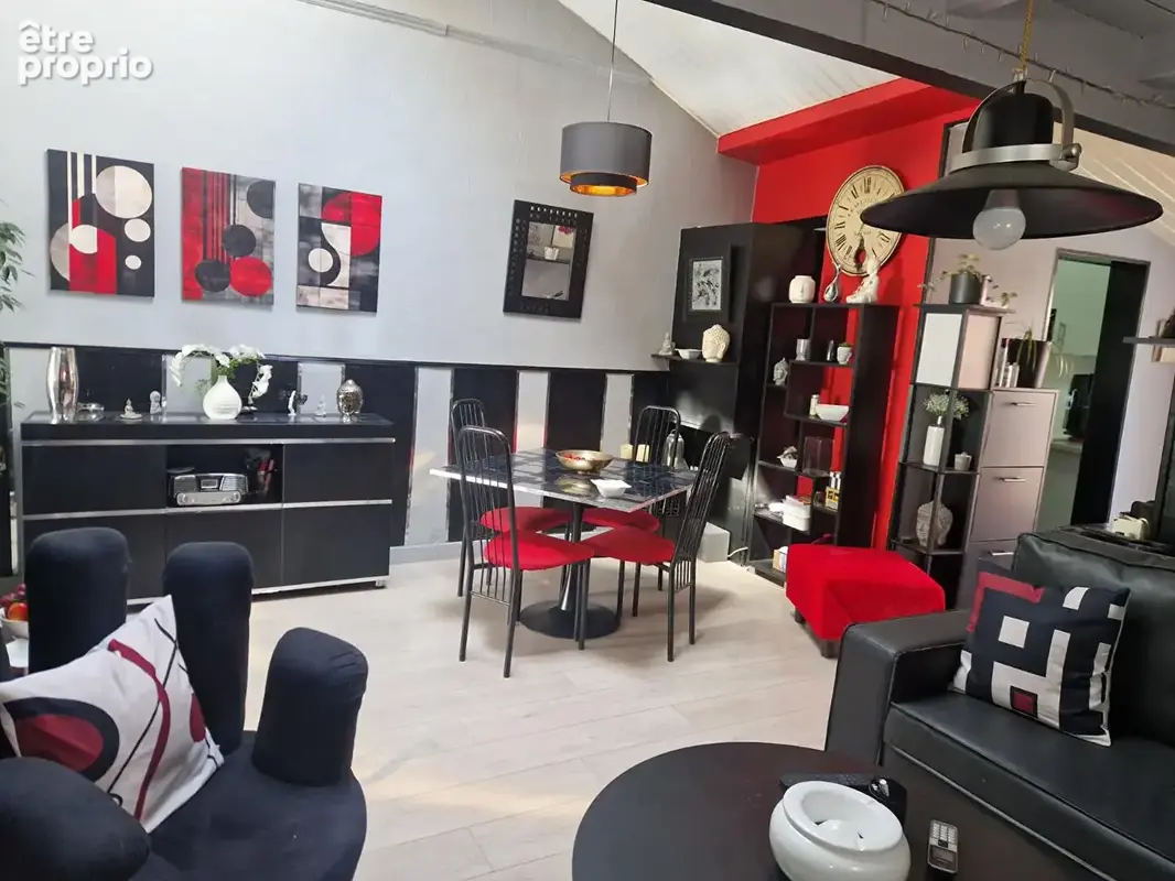 Challans centre - ensemble immobilier de 2 maisons - photo 3