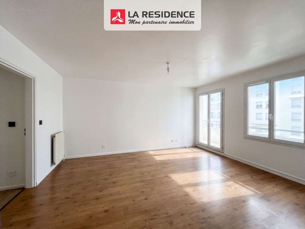 Appartement à SAINT-OUEN-L'AUMONE