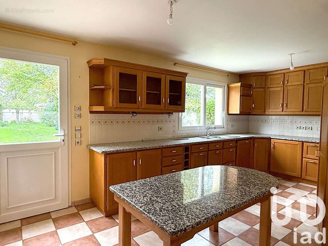 Photo 5 - Maison à LA QUEUE-LES-YVELINES