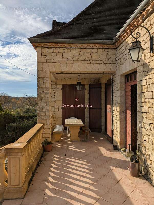 Maison à VILLEFRANCHE-DU-PERIGORD