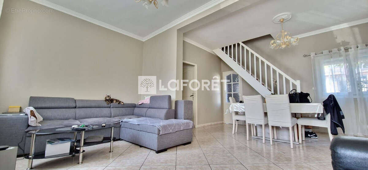 Maison à VILLIERS-LE-BEL