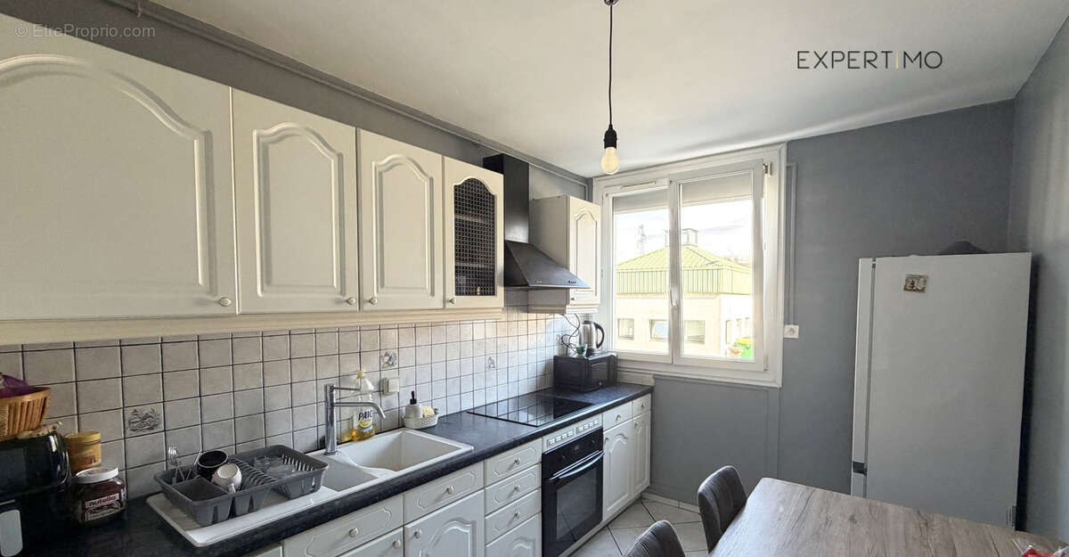 Appartement à SEYSSINET-PARISET