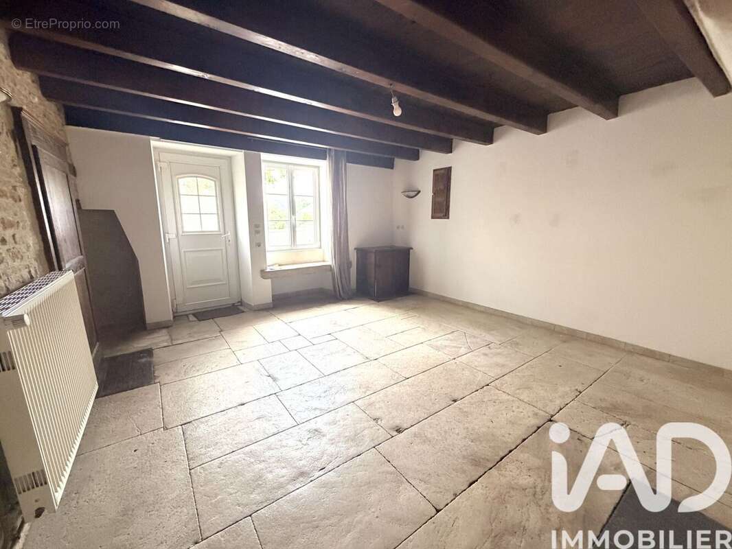 Photo 4 - Maison à VOISINES