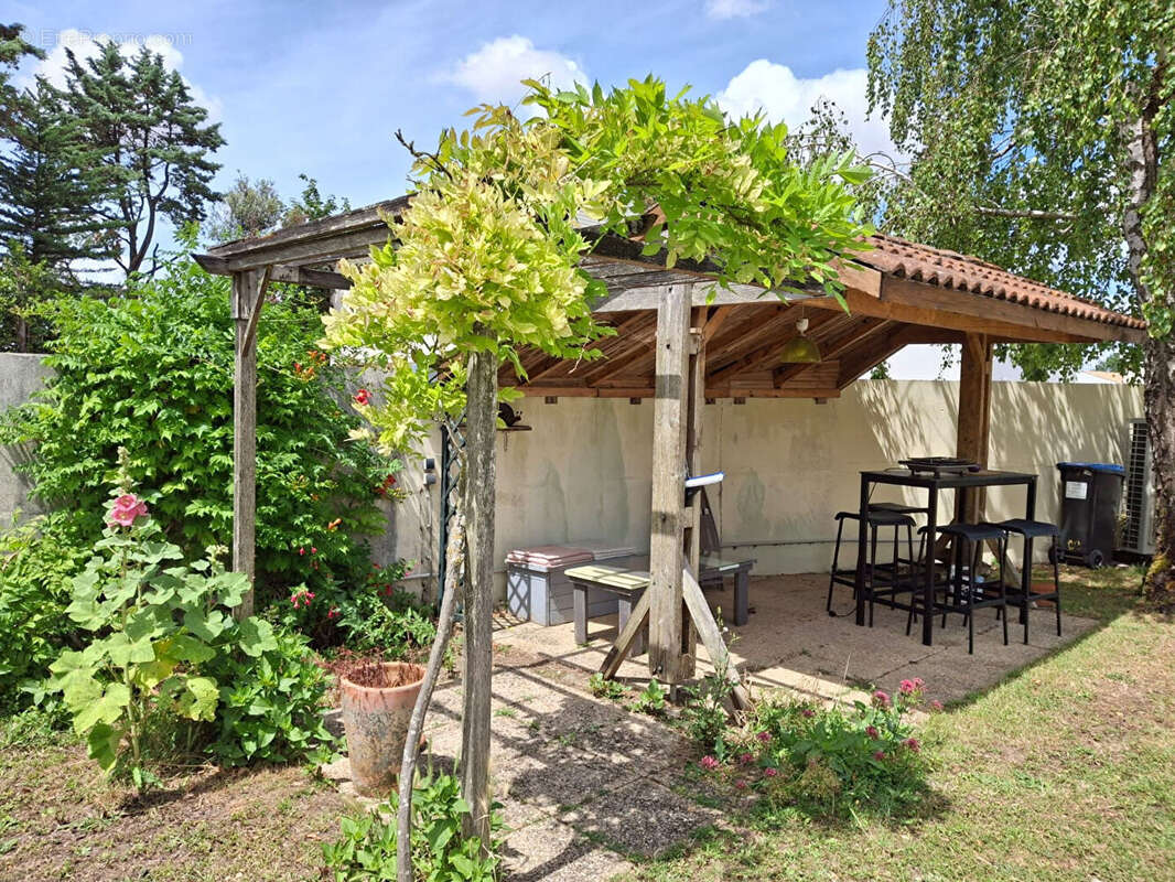 Maison à LA JARRIE
