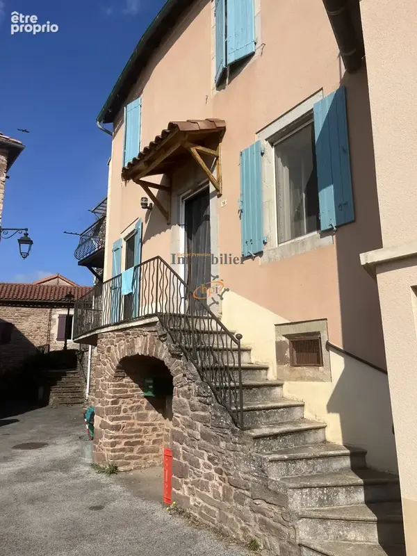 Photo Maison à Saint-Victor-Et-Melvieu au prix de 90 000€