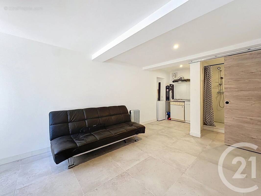 Appartement à MOUGINS