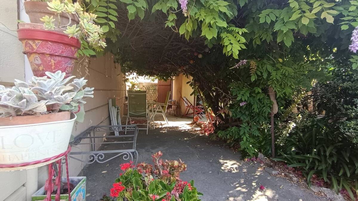 Maison aux Sablettes à 300m de la plage - photo 2