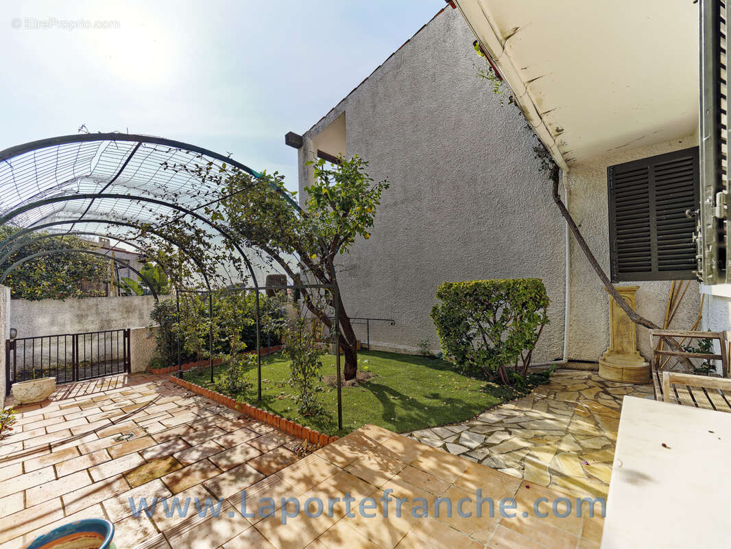 Appartement à CAGNES-SUR-MER