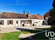 Photo 1 - Maison à SAINT-MAURICE-AUX-RICHES-HOMMES