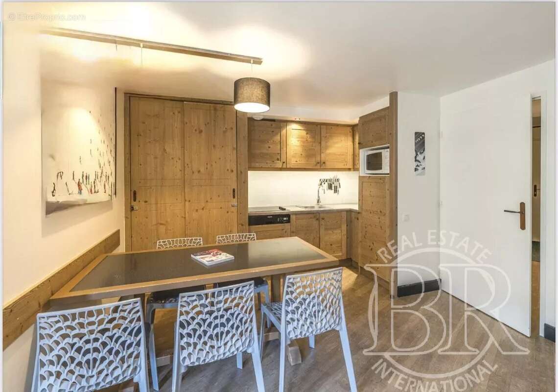 Appartement à LA PERRIERE
