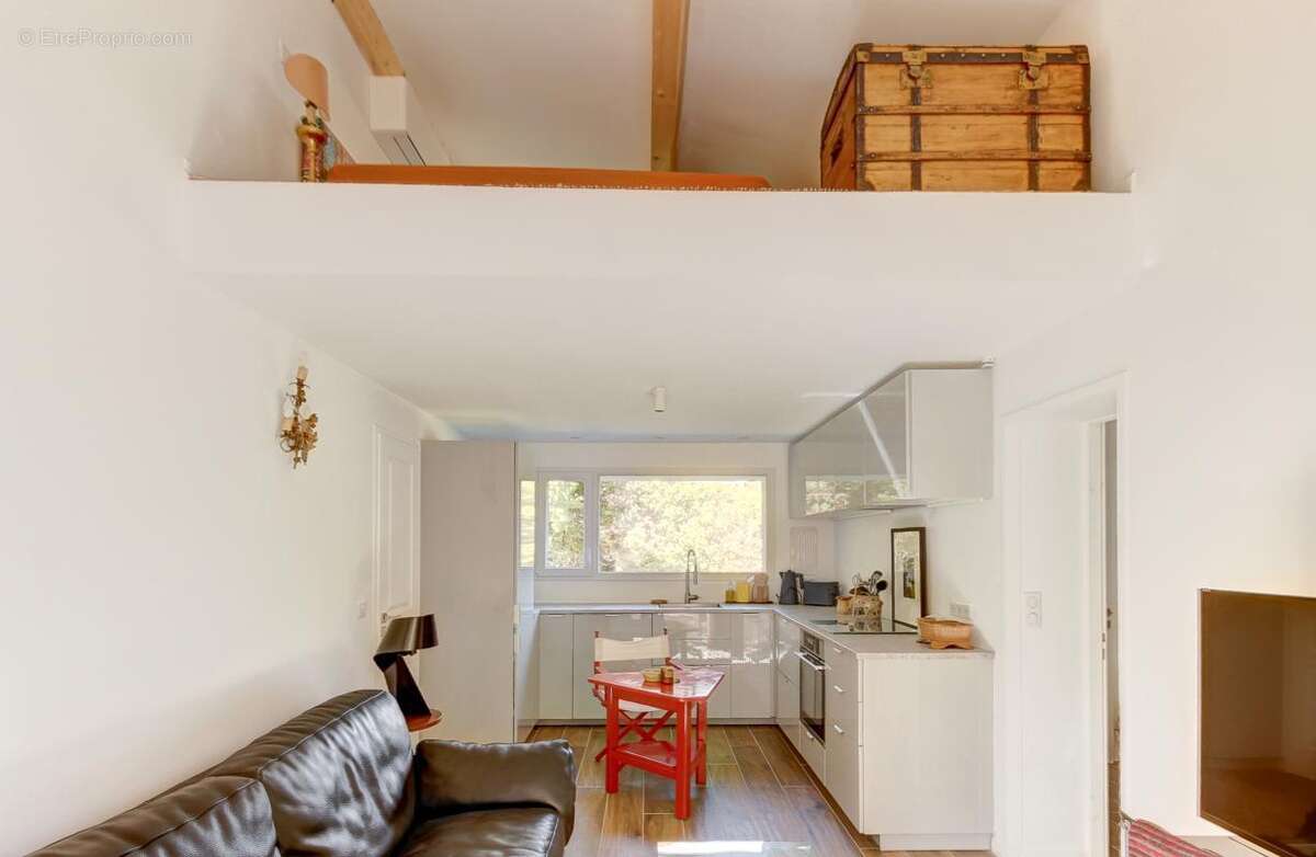 Maison à CHATEAUVIEUX