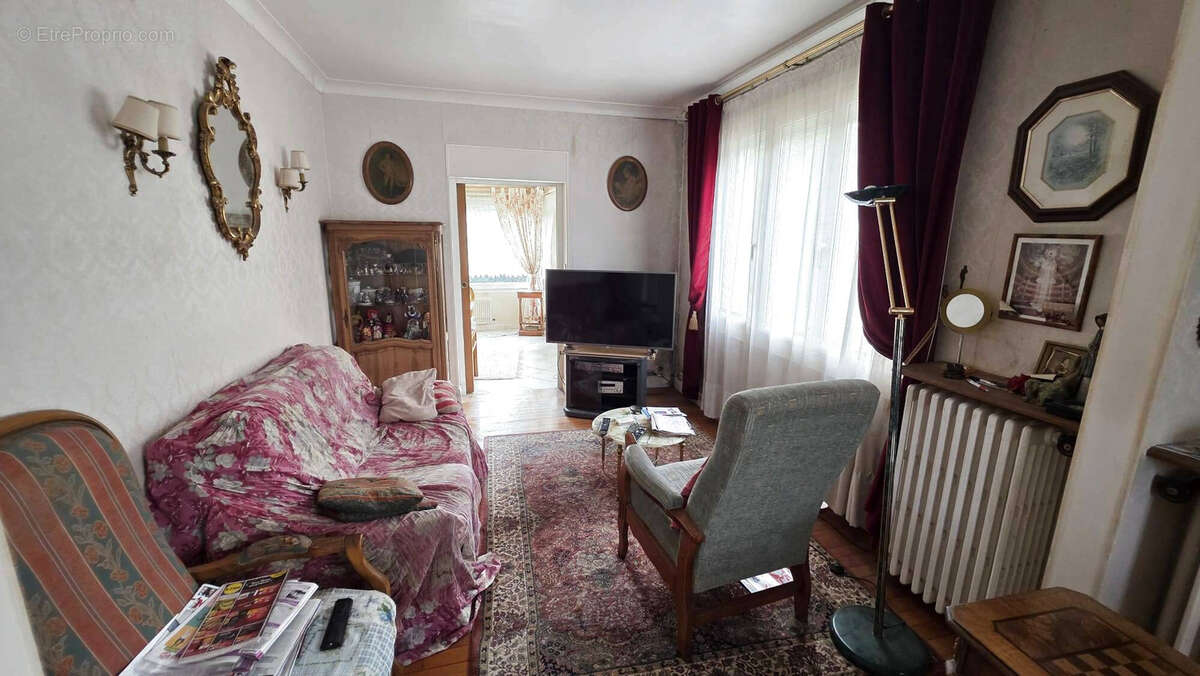 Maison à TREMBLAY-EN-FRANCE