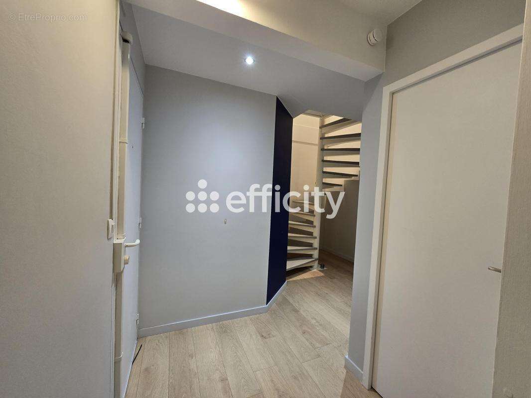 Appartement à MAUREPAS