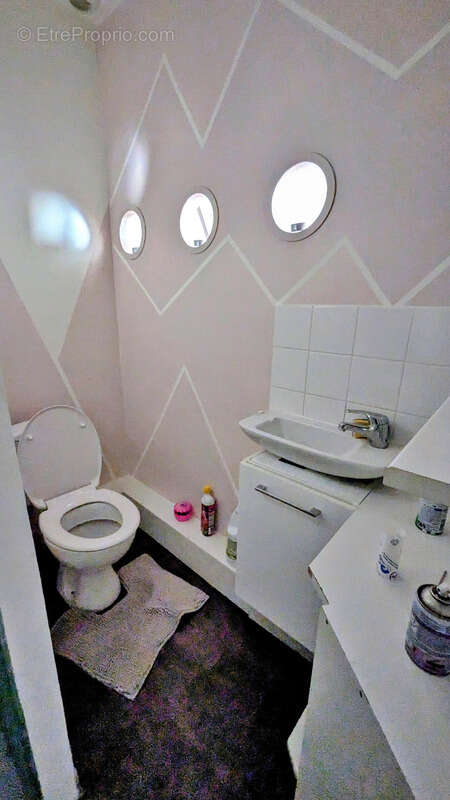 Maison à SAINT-GERMAIN-EN-COGLES