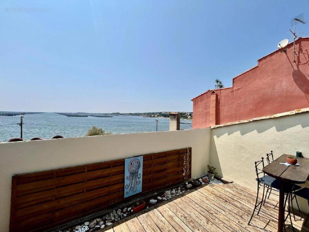 Appartement à BOUZIGUES