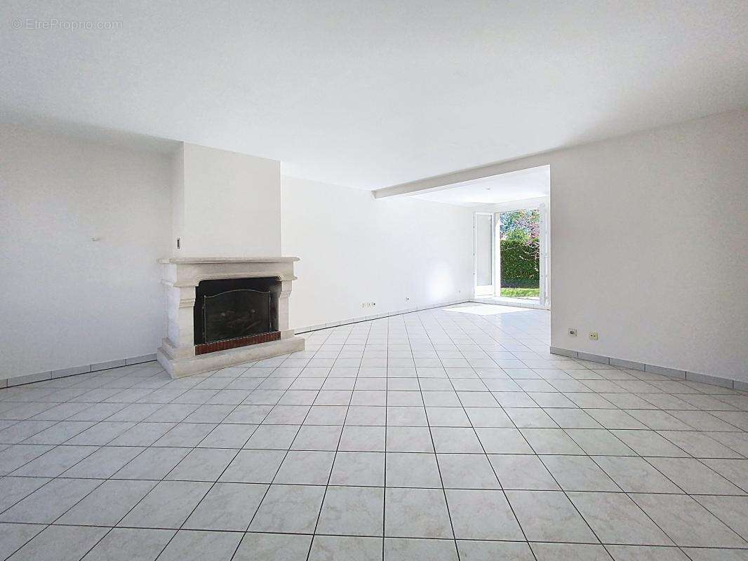 Maison à GUYANCOURT